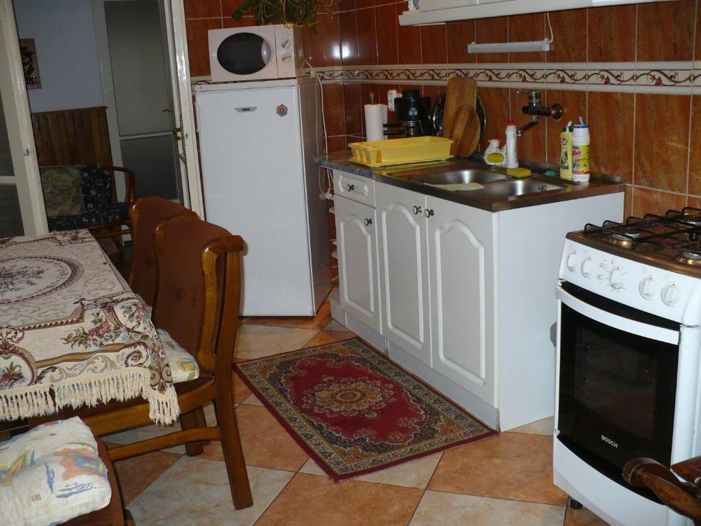 شقة Kitty Apartman ميسكولك المظهر الخارجي الصورة